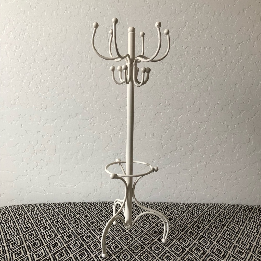 UO Mini Coat Rack Jewelry Stand